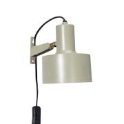 PR Home Solo vägglampa med kontakt, matt beige