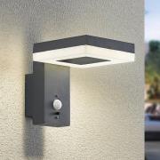 Lindby Laira LED-solcells-utomhusvägglampa 15,5 cm