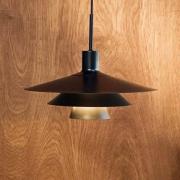 Dyberg Larsen Pendellampa Kay, Ø 40 cm, svart, metall