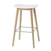 Muuto, Fiber barpall hög Wood Base - 75 cm - Natural White/Oak