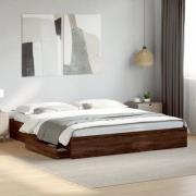 vidaXL Sängram med lådor brun ek 200x200 cm konstruerad trä