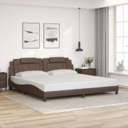 vidaXL Sängram med huvudgavel brun 200x200 cm konstläder