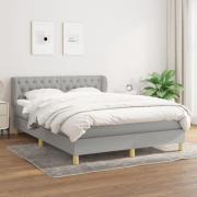 vidaXL Ramsäng med madrass ljusgrå 140x190 cm tyg