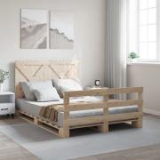 vidaXL Sängram med huvudgavel 140x200 cm massiv furu