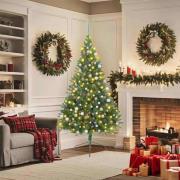 vidaXL Konstgjord Förbelyst Julgran med 300 LED-lampor Grön 180 cm PVC