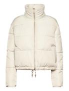 Coster Copenhagen Short Puffer Jacket Kräm