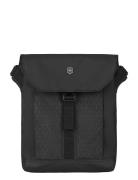 Victorinox Altmont Original, Flapover Digital Bag Laptop Backpack, Bla...