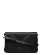 Calvin Klein Re-Lock Quilt Shoulder Bag Svart