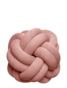 Design House Stockholm Knot Cushion Rosa