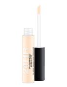 MAC Studio Fix 24Hr Smooth Wear Concealer