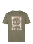 Timberland Stack Logo Camo Short Sleeve Tee Cassel Earth Grön