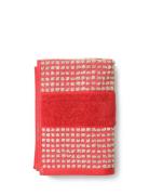 Juna Check Towel 70X140 Cm Red/Sand Röd