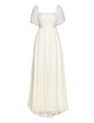 Malina Lowa Off-The-Shoulder Chiffon Bridal Gown Vit