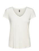 Culture Cupoppy V-Neck T-Shirt Vit