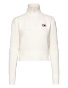 Tommy Jeans Tjw Half Zip Badge Rib Sweater Vit