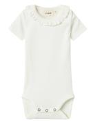 Lil'Atelier Nbflalo Tem Ss Slim Body Lil Vit