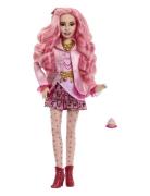 Descendants Disney Descendants: The Rise Of Red Fashion Doll & Accesso...