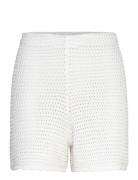 Gina Tricot Knitted Crochet Shorts Vit
