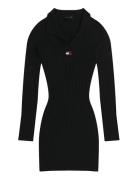 Tommy Jeans Tjw Collar Badge Sweater Dress Svart