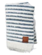 Elodie Details Furry Knit Blanket - Berry Blue Blå