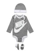 Nike C1-Bodysuit+Hat+Bootie Grå