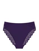 Triumph Amourette Tai Lila
