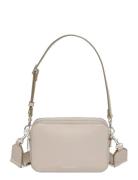 Calvin Klein Webbing Double Strap Camera Bag Kräm