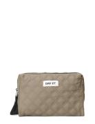 DAY ET Day Re-Q Fenced Washbag L Beige