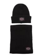 Juicy Couture Cheetah Crest Scarf / Beanie Set Svart