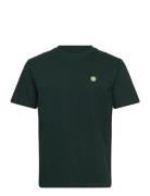 WOOD WOOD Wwace Badge T-Shirt Grön