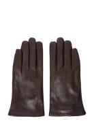 RE:DESIGNED EST 2003 Stacey Plain Brun