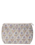 Au Maison Cosmetic Bag Grå